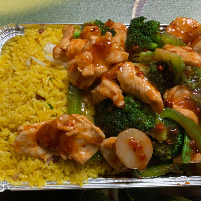 C15.(Spicy) Chicken w. Garlic Sauce