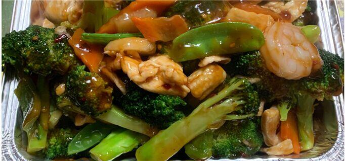 (Spicy) Shrimp w. Chicken in Garlic Sauce