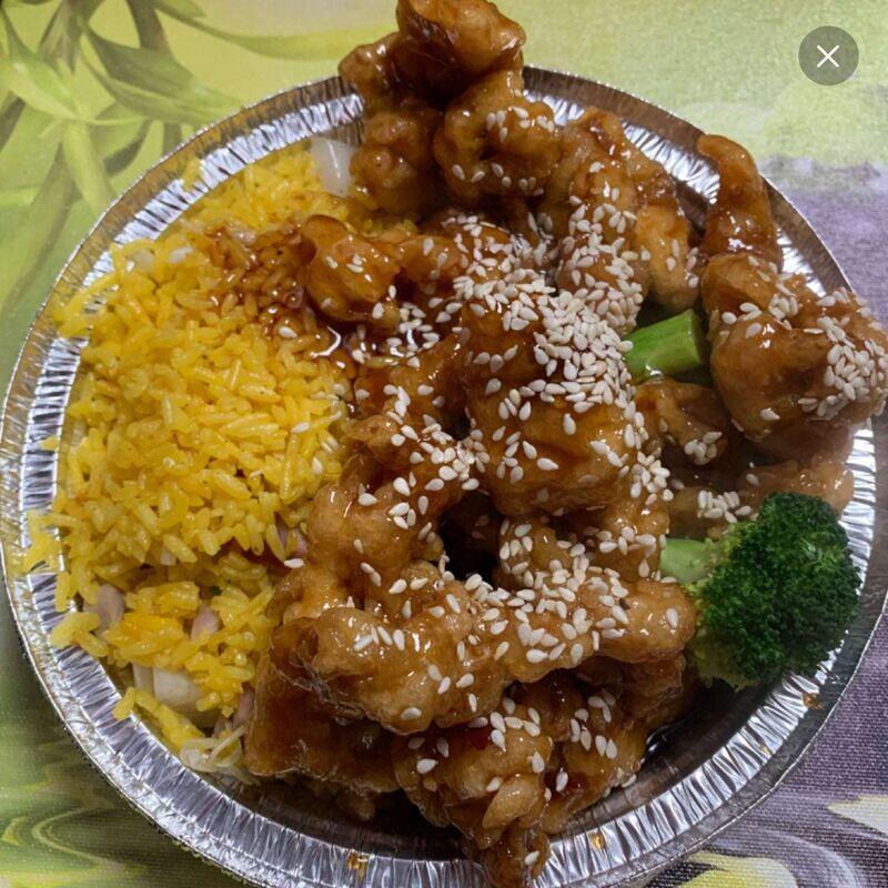 L26.(SPICY) Sesame Chicken