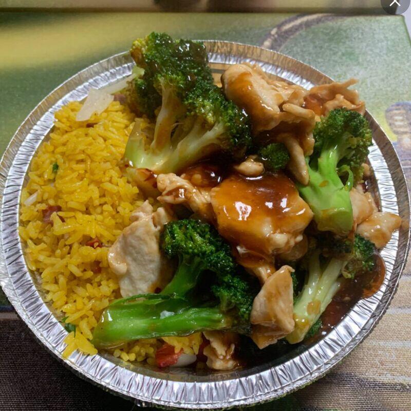 L28. Chicken w. Broccoli